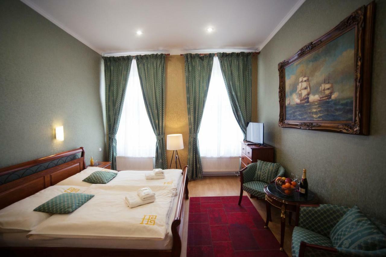 Bristol Banska Stiavnica